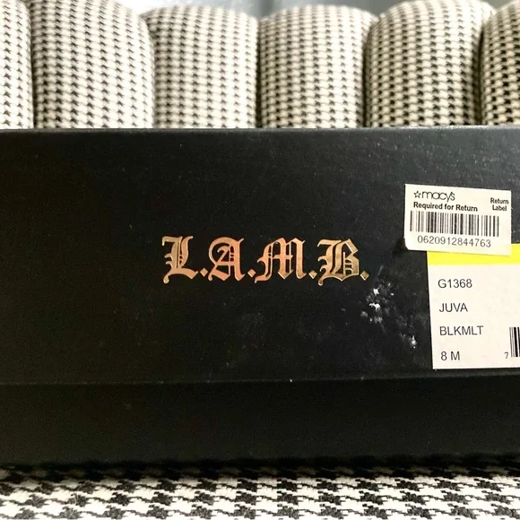 L.A.M.B - NWT Houndstooth Juva Calf Hair Heels/pumps. Beverly Hills Macys. - Picture 14 of 16